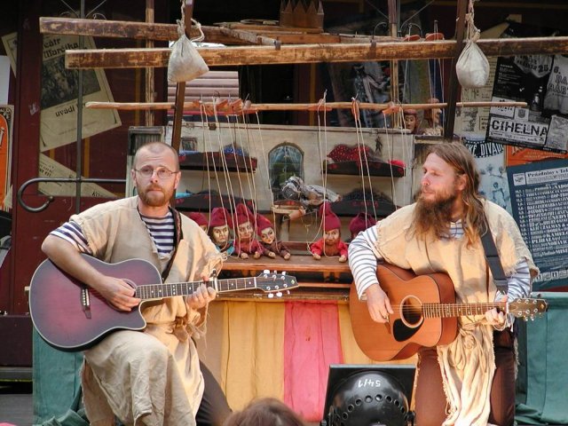 Snehulienka a sedem trpaslíkov