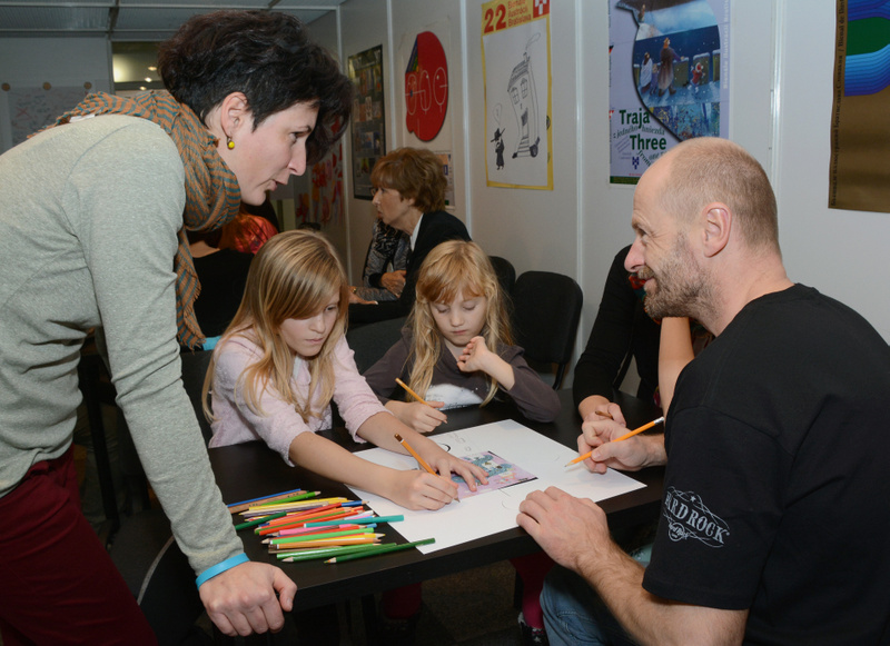 puzzle s Martinou Matlovičovou BIB 2015-003