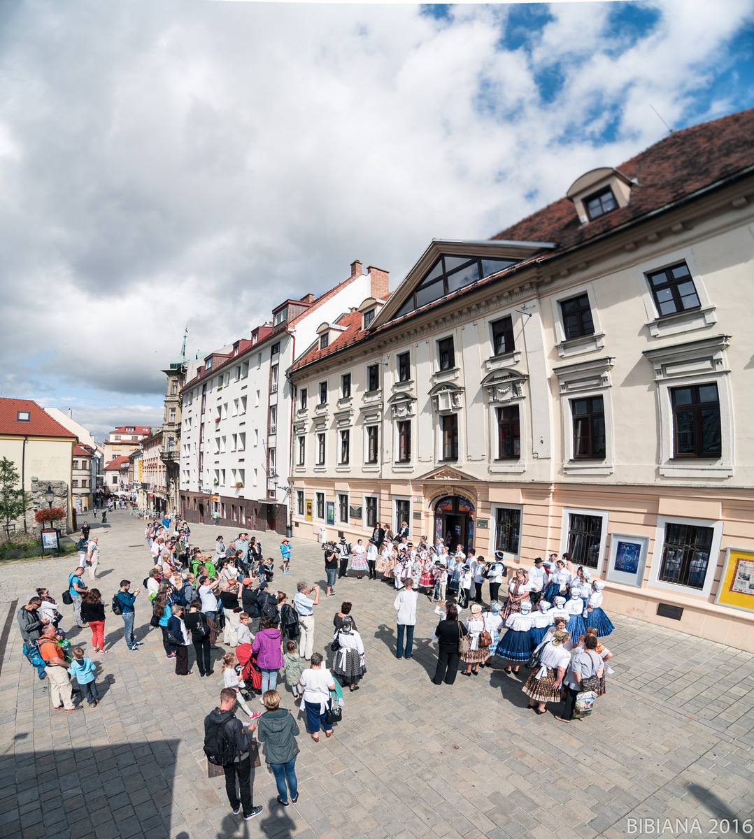 Detská svadba z Kovačice -001