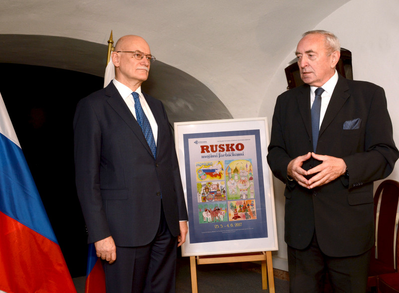 rusko mojimi farbičkami-035
