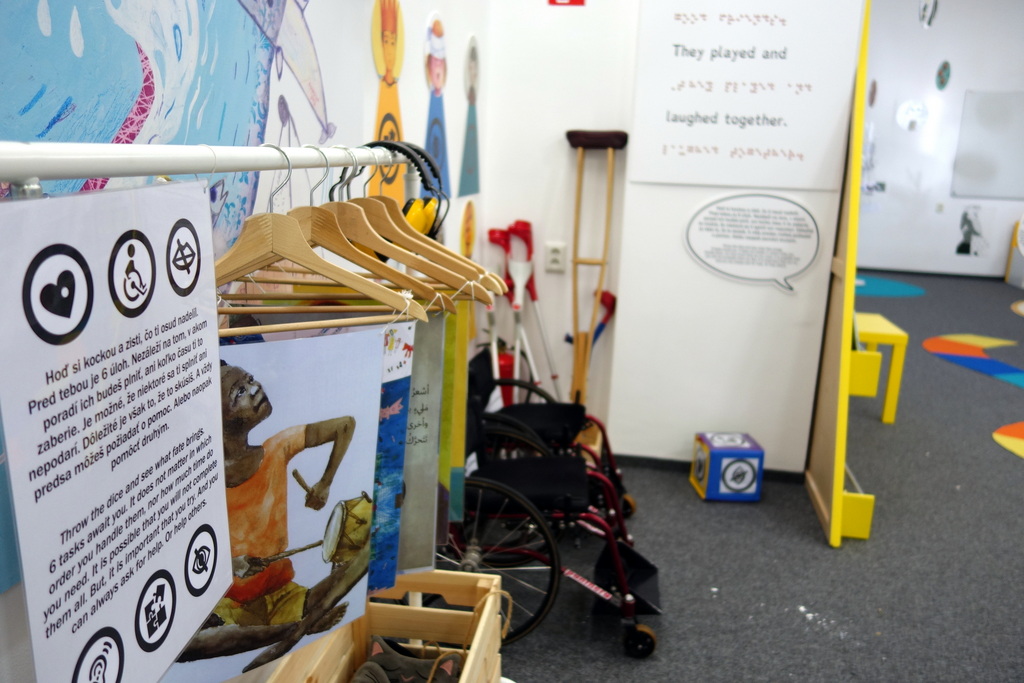 Zmysel to má aj bez zmyslu Piešťany-002