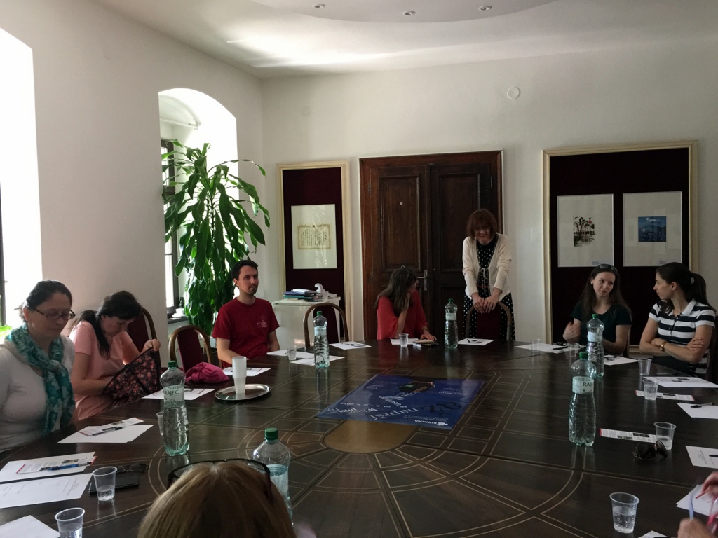 tame, počúvame, vnímame v priestore knihy I ,apríl 2018