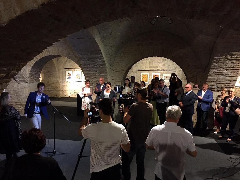 NA KRÍDLACH FANTÁZIE- BIB v Belehrade-011