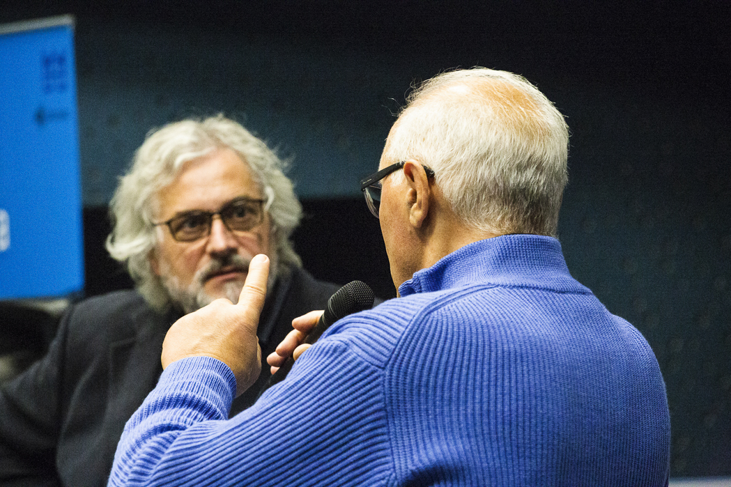 Uvedenie filmu Cervená korytnačka autorom Michäel Dudok de Witom, s úvodom filmového historika Giannalberta Bendazziho-017