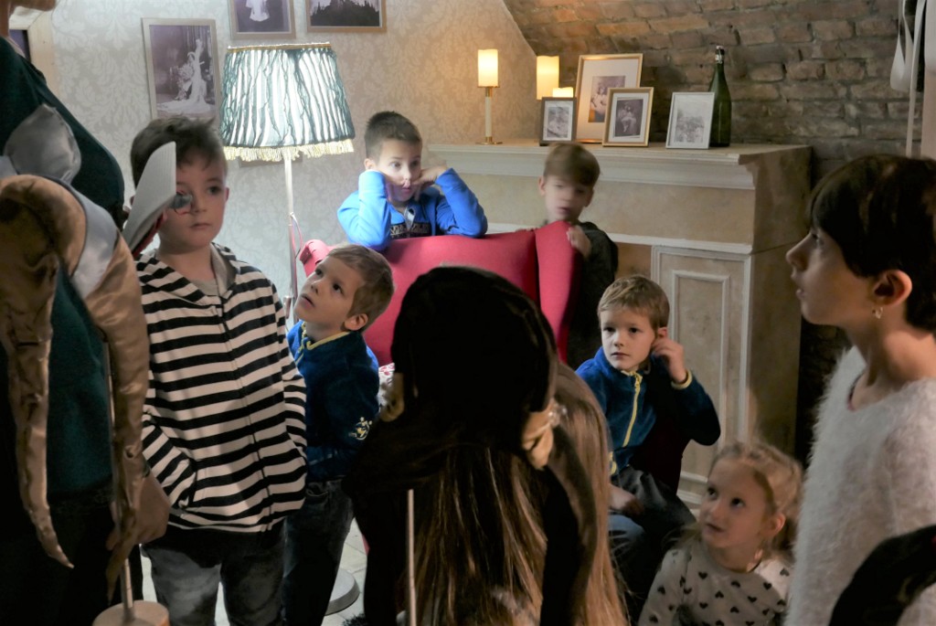 zachráňte neznámeho tvora-002