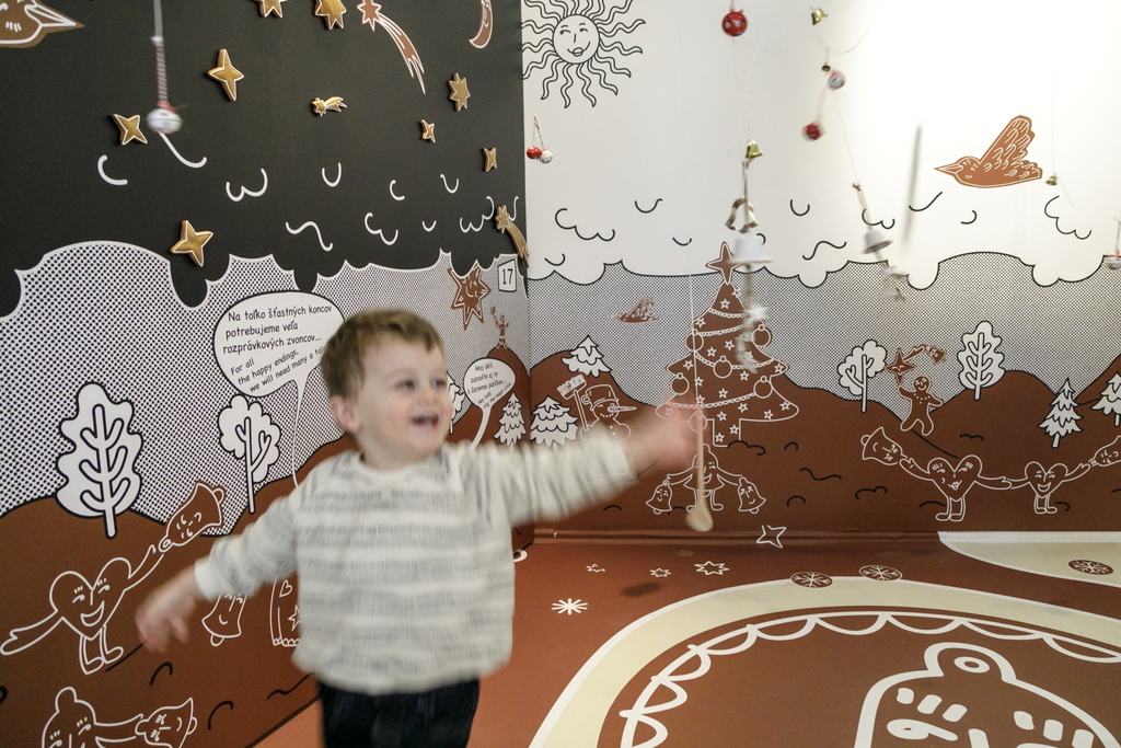 V krajine medovníkov-003