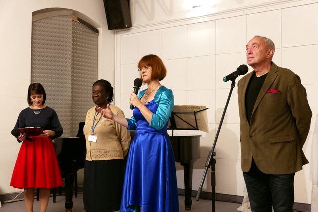 Hudobný salón 2019-005