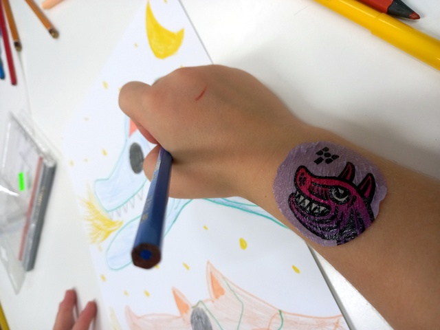 V ateliéri s ilustrátorom  Matúš Maťátko-003