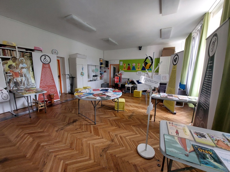 Zmysel to má aj bez zmyslov - Lozorno-002