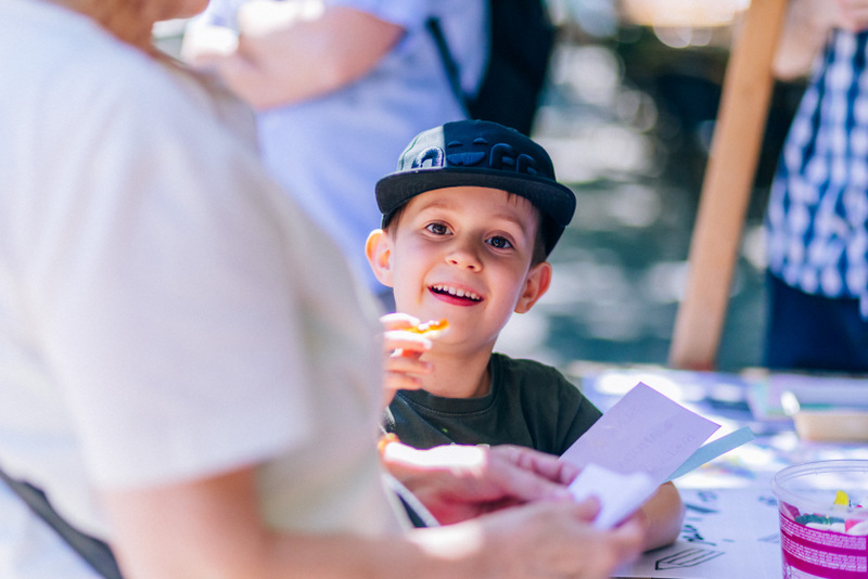 Písané ceruzkou-011