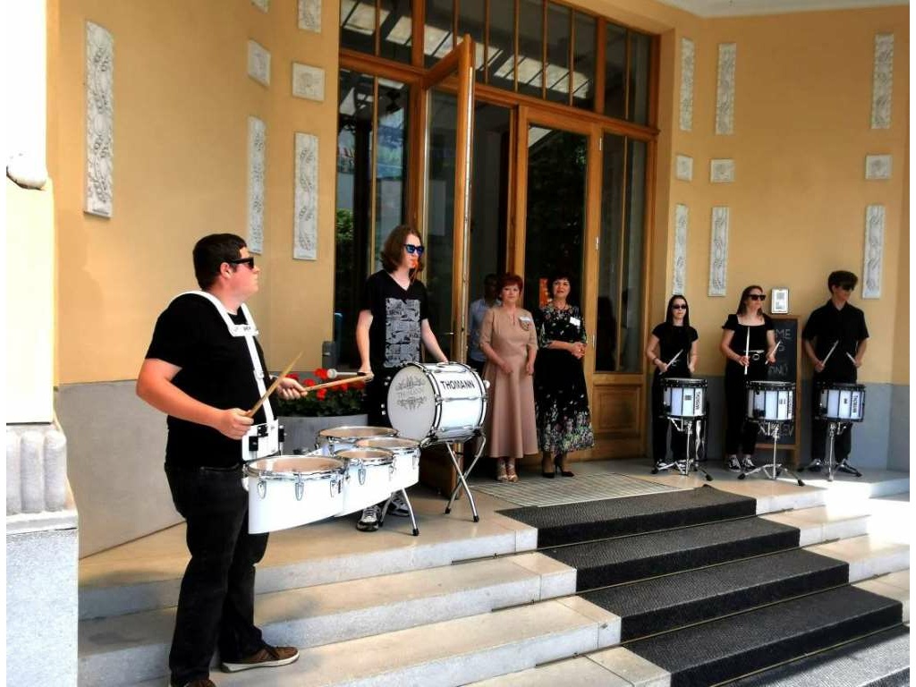 001privítanie v hoteli Lev