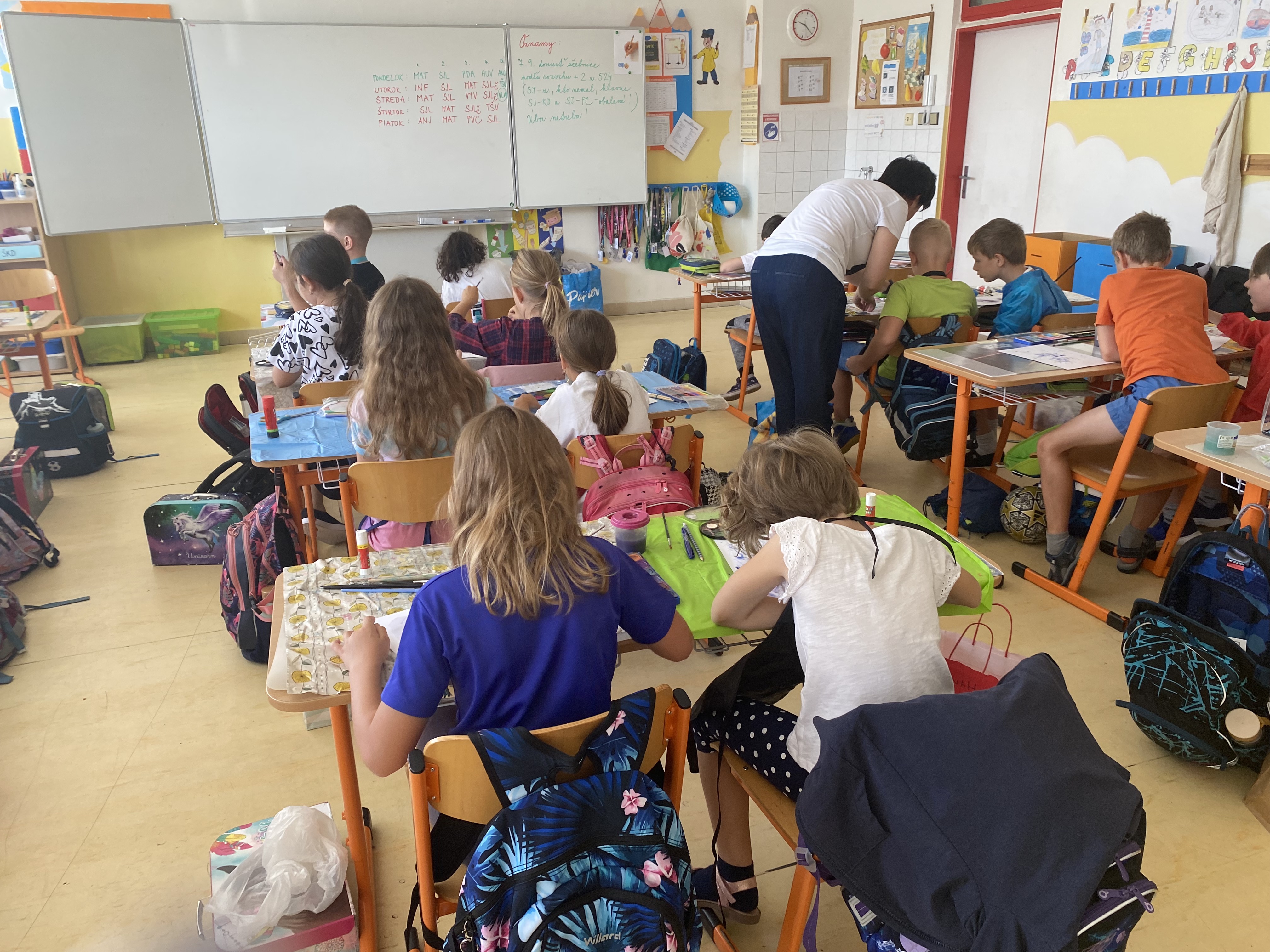 S BIBIANOU do školy-001