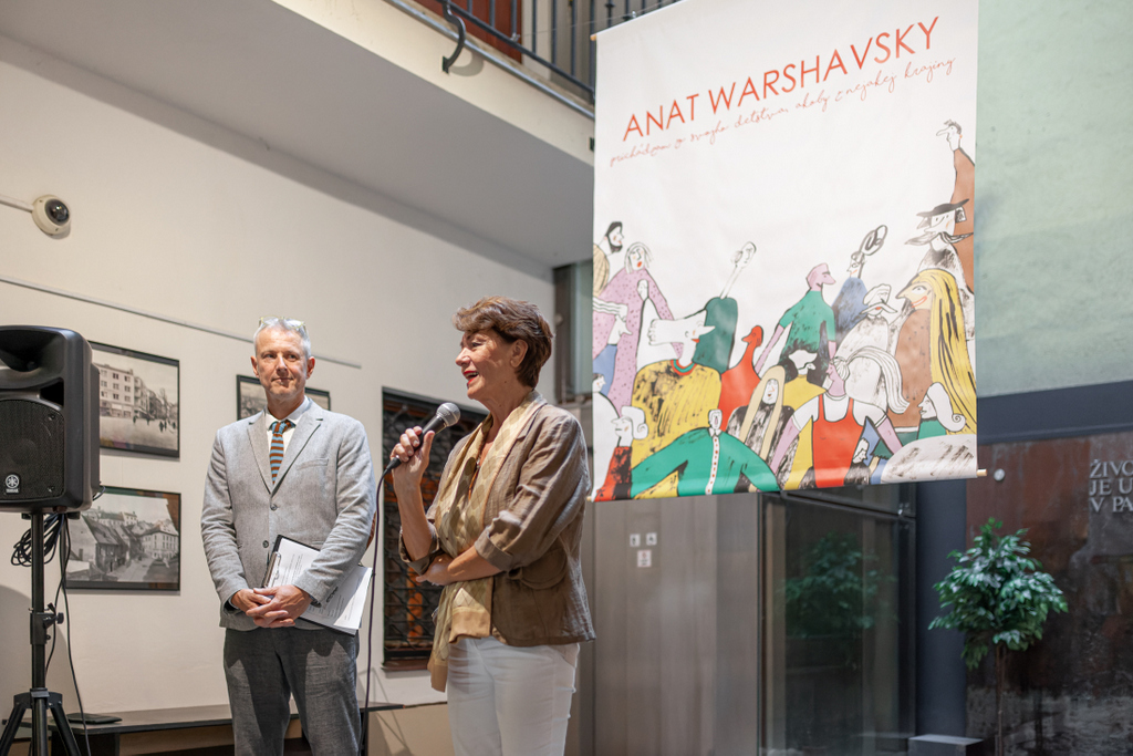 Prichádzam zo svojho detstva, akoby z nejakej krajiny- Anat Warshavsky-005