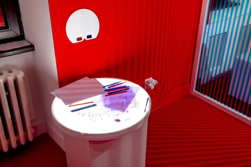 COLOUR LABORATORY-001