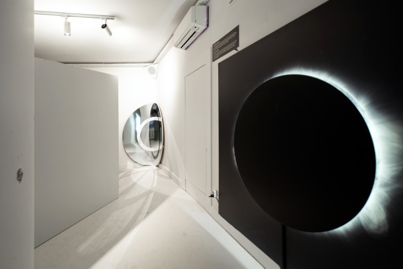 COLOUR LABORATORY-003