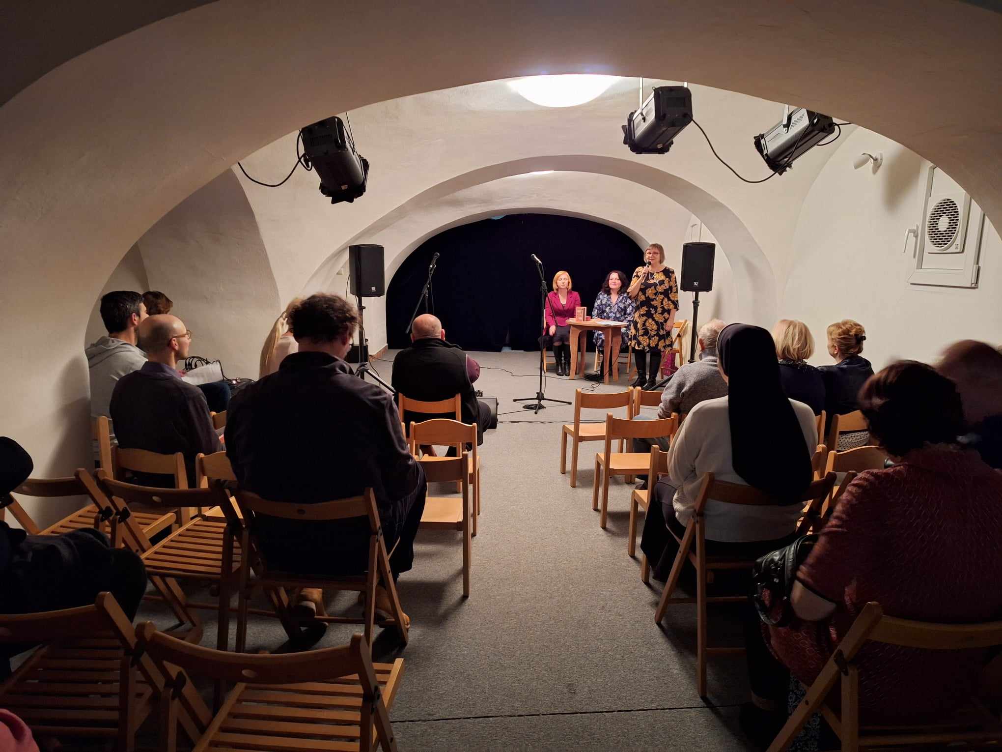 387483147_1018931362550354_5774362273043103367_n