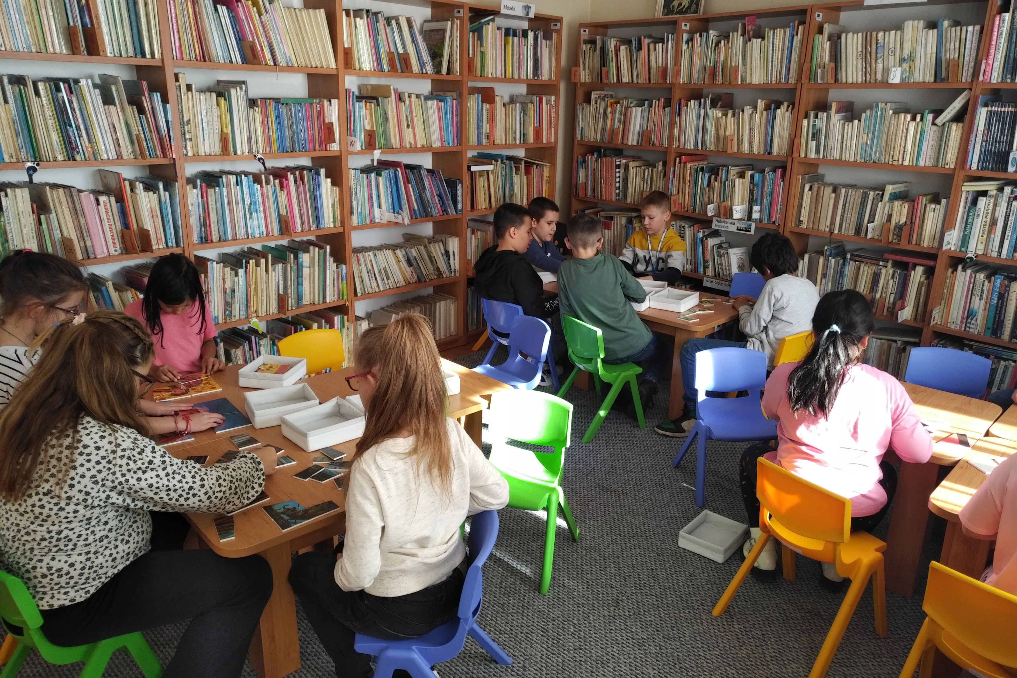 slovo jazyk kniha Želiezovce 5