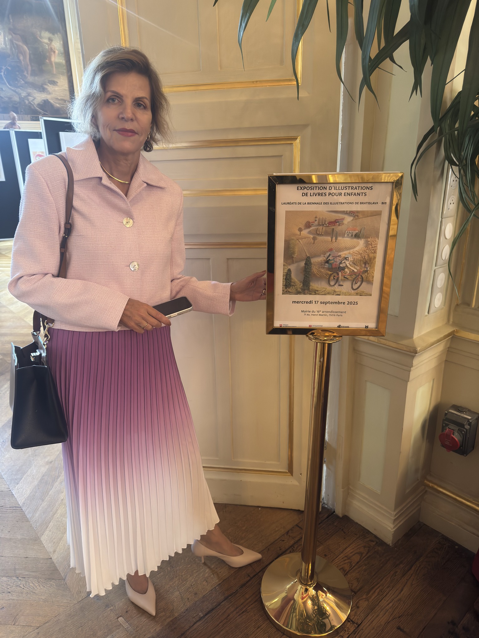 4 Paríž ocenení BIB 23
